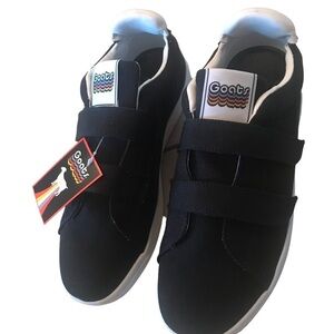 Goats Shoes Women’s Sneakers Size 9.5 Black hook & loop Closure NEW WITHOUT BOX